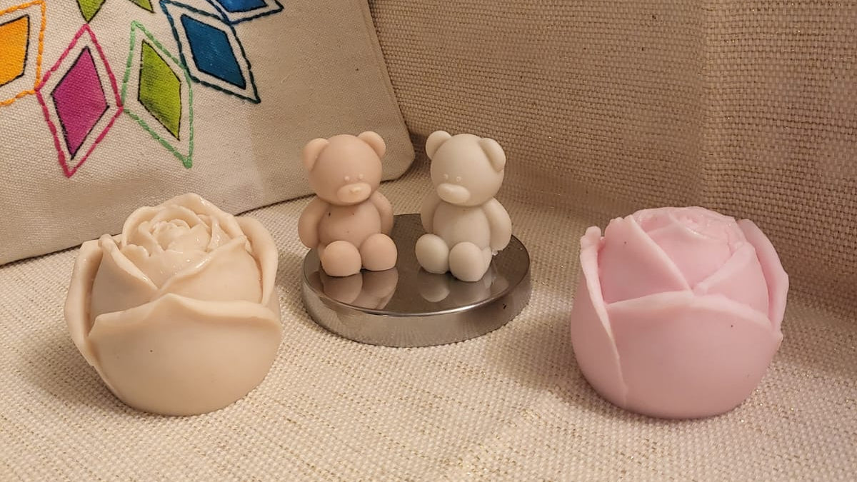Mini Bear and flower